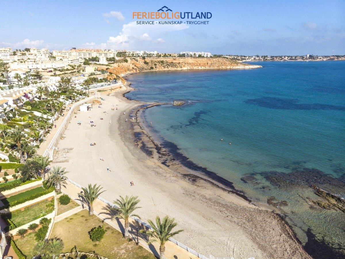 3 soverom Hus til salgs i Campoamor med svømmebasseng - € 375 000 (Ref: 10077033)