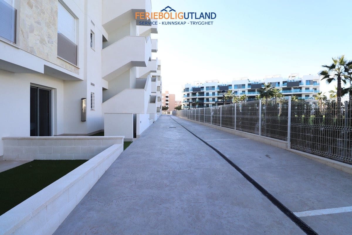 2 sovrum Lägenhet till salu i El Raso med pool garage - 295 000 € (Ref: 10077034)