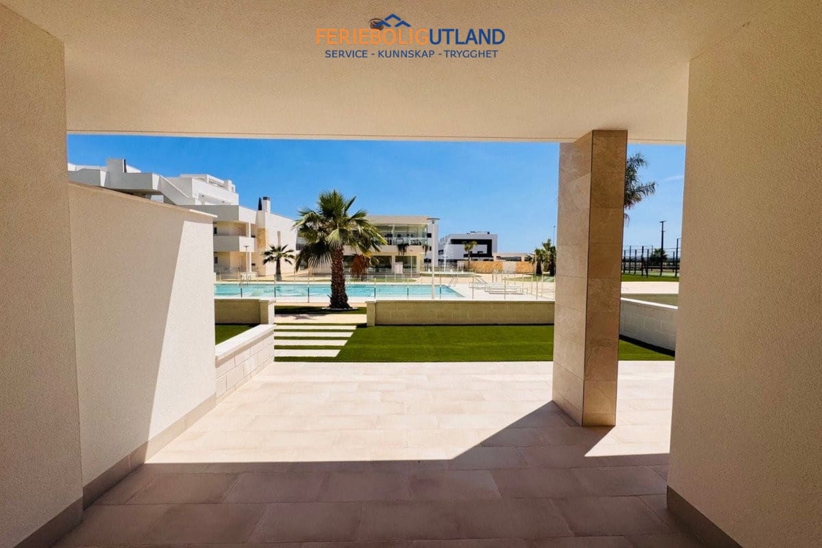 2 sovrum Lägenhet till salu i El Raso med pool garage - 295 000 € (Ref: 10077034)
