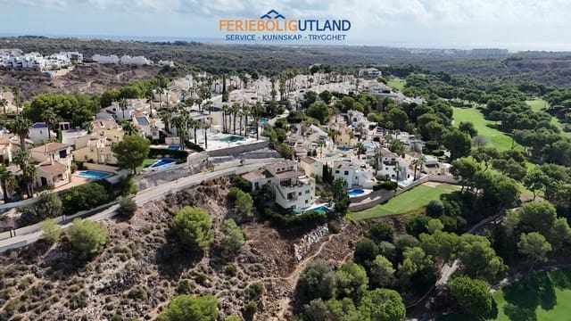 5 sypialnia Willa na sprzedaż w La Zenia, Orihuela z basenem garażem - 635 000 € (Ref: 10077038)