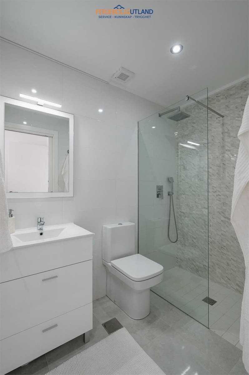 2 bedroom Penthouse for sale in Pilar de la Horadada with pool garage - € 349,000 (Ref: 10077039)