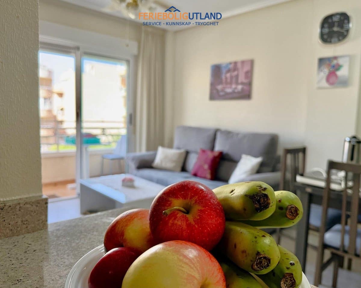 2 soveværelse Lejlighed til salg i Torrevieja - € 135.000 (Ref: 10078778)