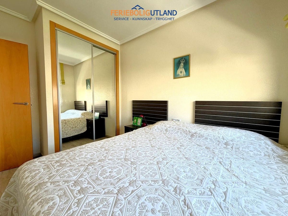 2 soveværelse Lejlighed til salg i Torrevieja - € 135.000 (Ref: 10078778)