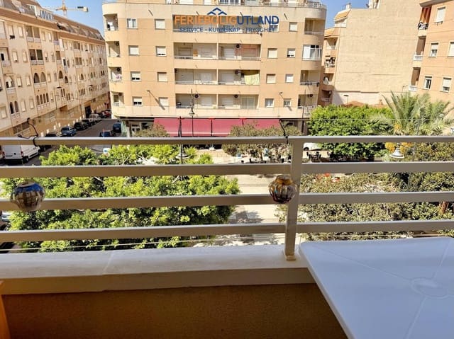 2 soveværelse Lejlighed til salg i Puerto Deportivo, Torrevieja - € 135.000 (Ref: 10078778)