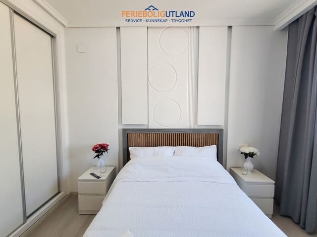 3 quarto Apartamento para venda em Playa del Acequión, Torrevieja com garagem - 185 500 € (Ref: 10078779)