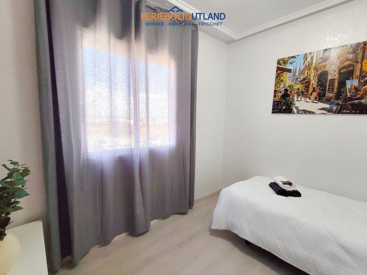 3 quarto Apartamento para venda em Torrevieja com garagem - 185 500 € (Ref: 10078779)