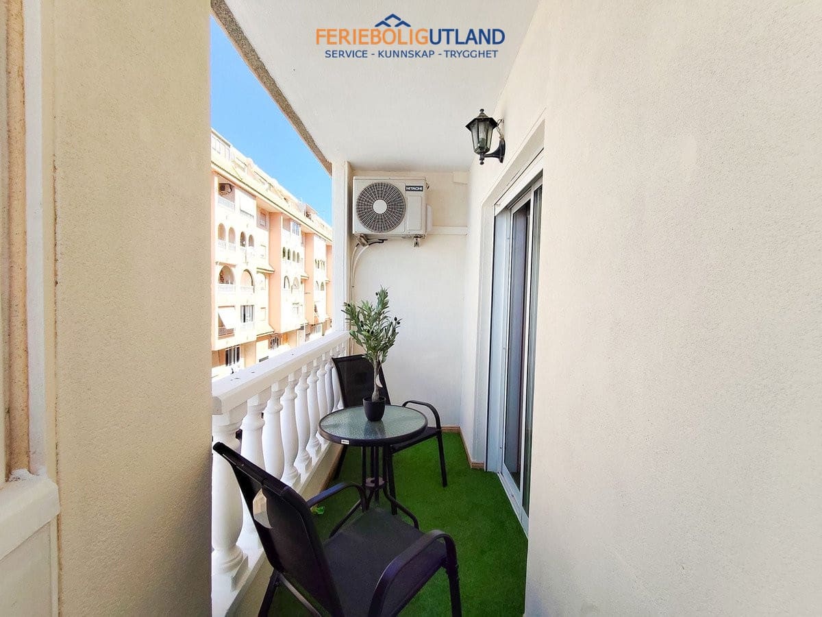 3 quarto Apartamento para venda em Torrevieja com garagem - 185 500 € (Ref: 10078779)