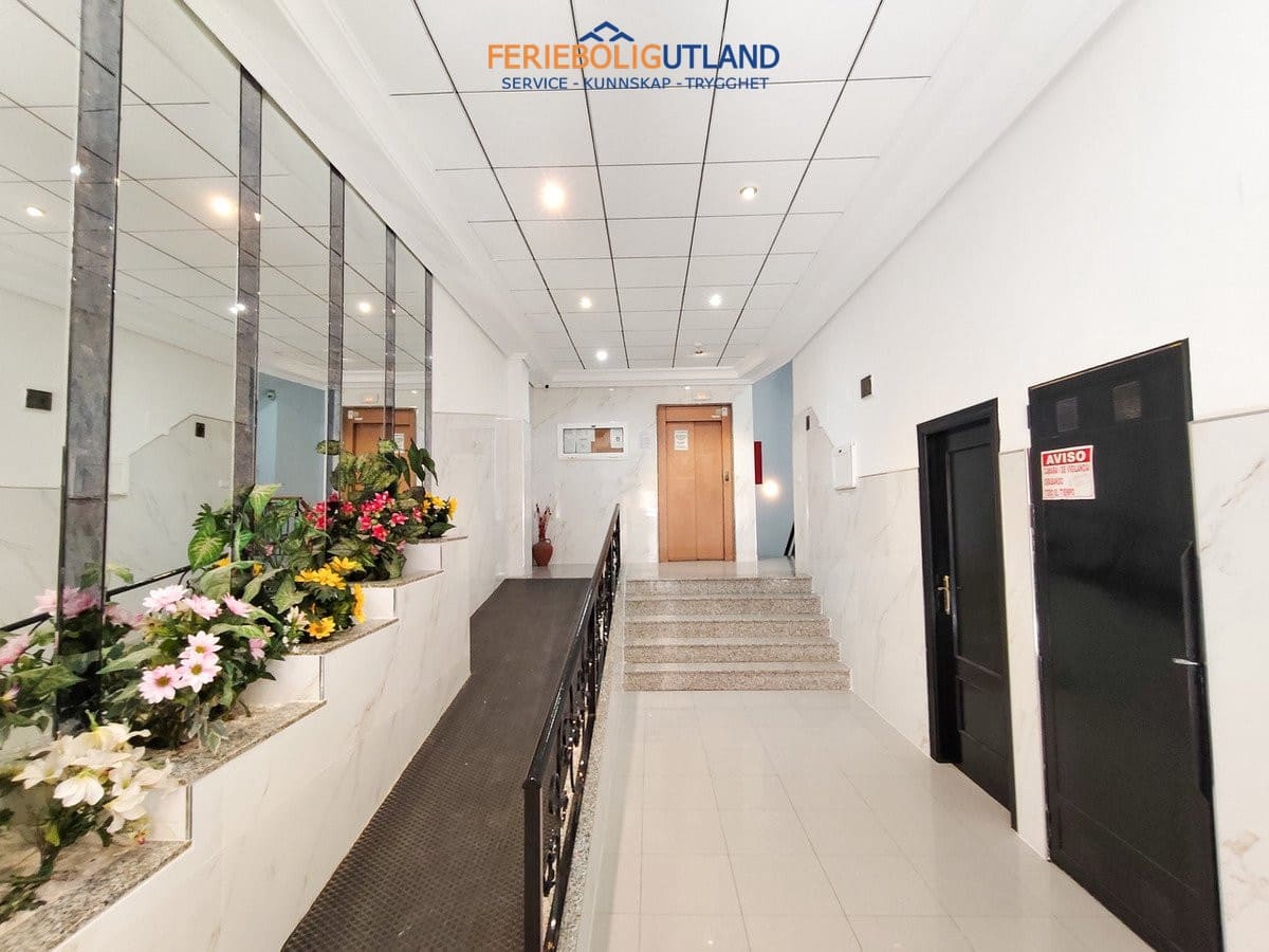 3 quarto Apartamento para venda em Torrevieja com garagem - 185 500 € (Ref: 10078779)