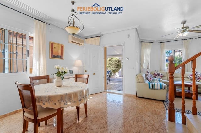 3 chambre Villa/Maison à vendre à El Raso, Guardamar del Segura avec piscine garage - 290 000 € (Ref: 10078780)