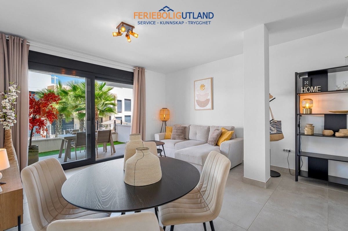 2 bedroom Apartment for sale in Villamartin with pool garage - € 279,000 (Ref: 10078781)