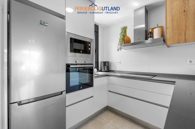 2 bedroom Apartment for sale in Villamartin, Orihuela with pool garage - € 279,000 (Ref: 10078781)