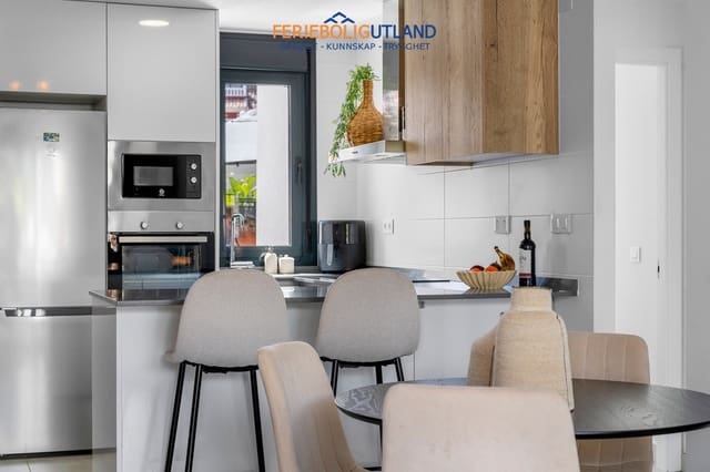 2 bedroom Apartment for sale in Villamartin, Orihuela with pool garage - € 279,000 (Ref: 10078781)