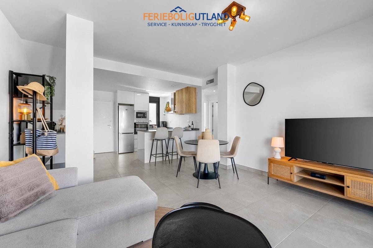 2 bedroom Apartment for sale in Villamartin with pool garage - € 279,000 (Ref: 10078781)