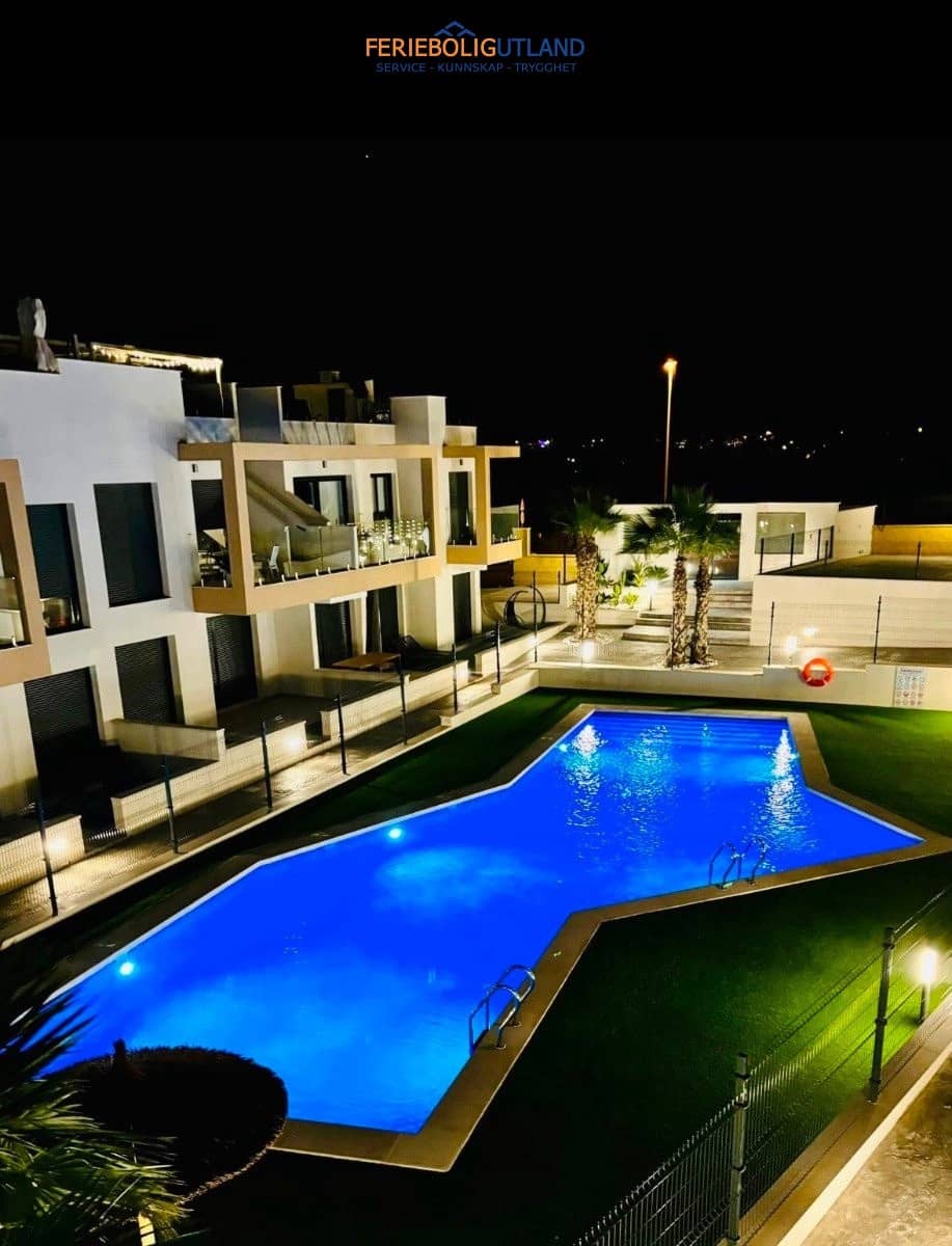 2 bedroom Apartment for sale in Villamartin with pool garage - € 279,000 (Ref: 10078781)