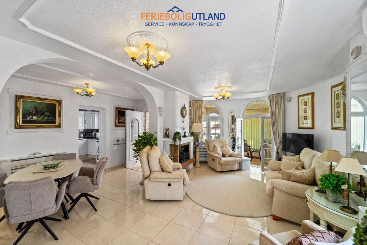 3 quarto Moradia para venda em Los Dolses com piscina garagem - 479 000 € (Ref: 10078783)