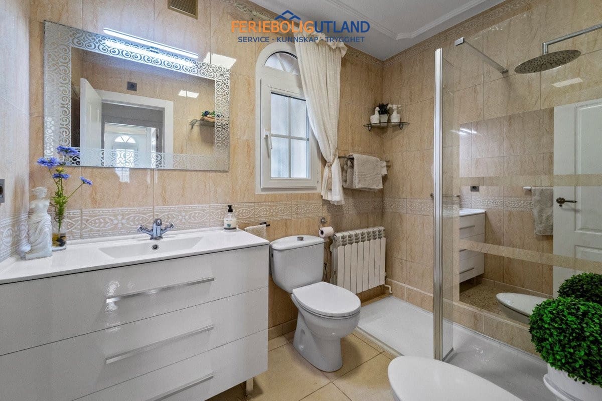 3 quarto Moradia para venda em Los Dolses com piscina garagem - 479 000 € (Ref: 10078783)