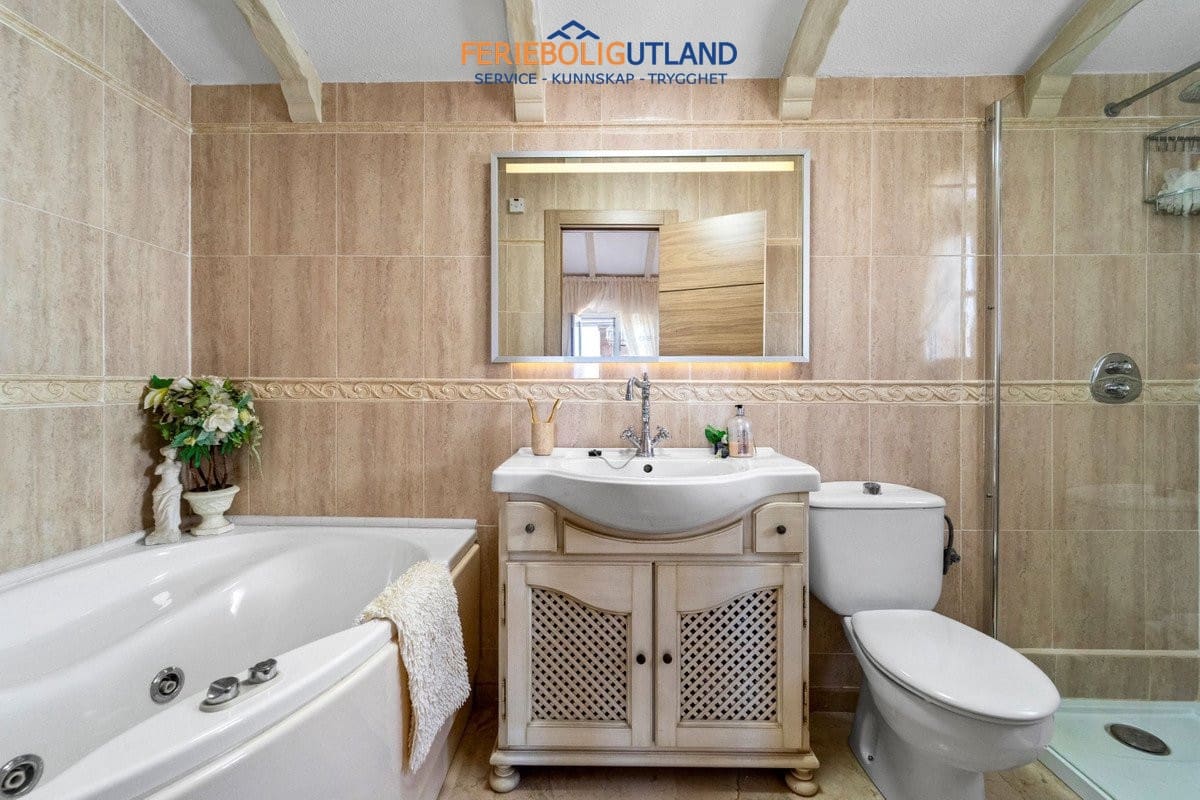 3 quarto Moradia para venda em Los Dolses com piscina garagem - 479 000 € (Ref: 10078783)