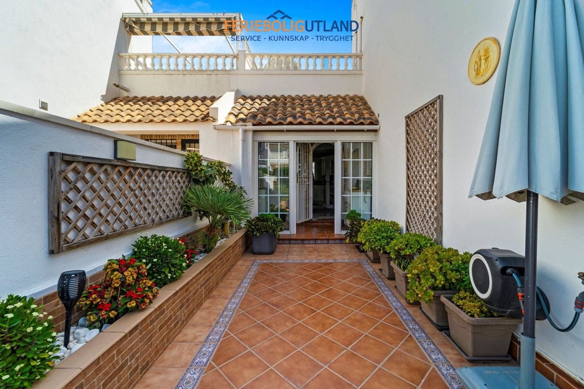3 quarto Moradia para venda em Los Dolses com piscina garagem - 479 000 € (Ref: 10078783)