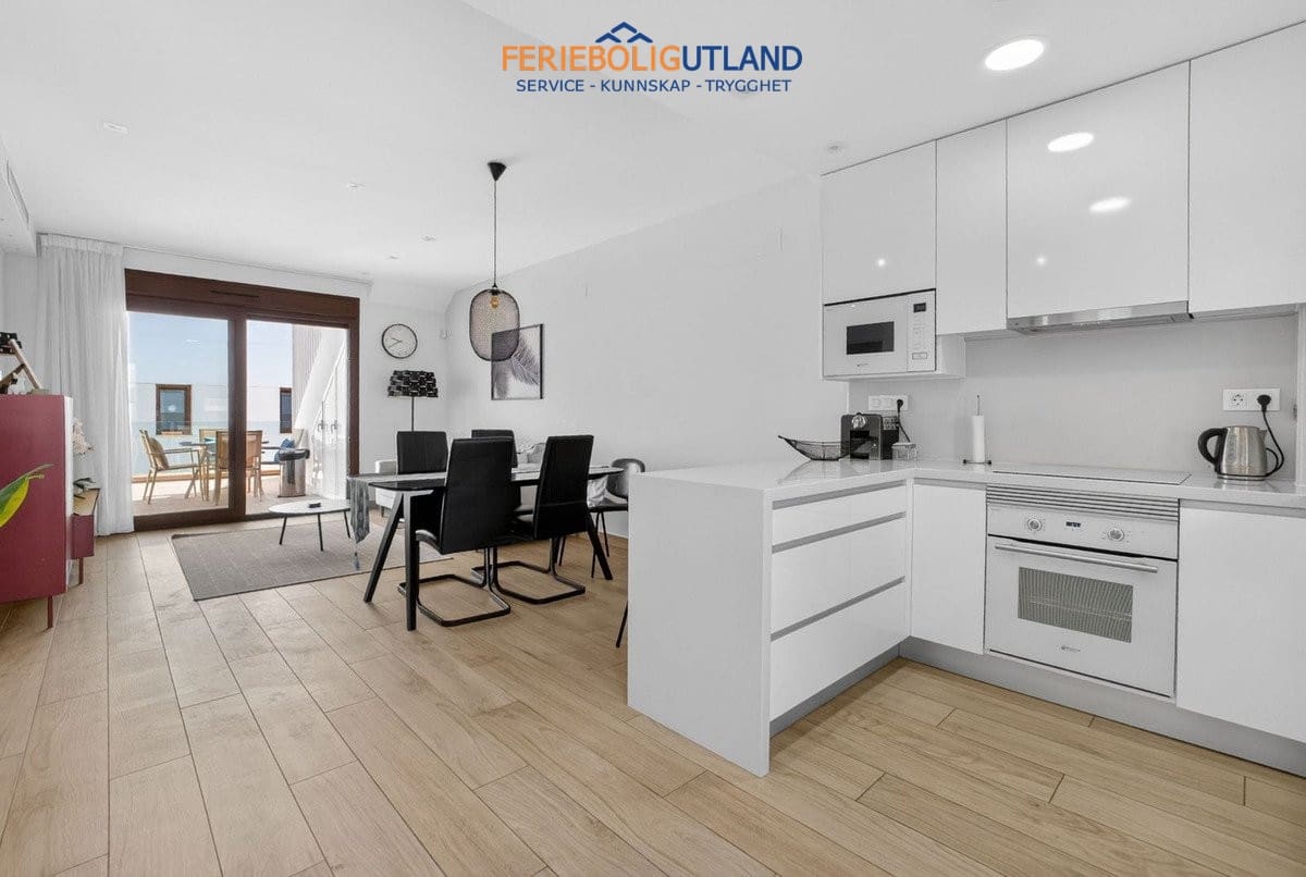 2 sovrum Lägenhet till salu i Los Balcones med pool garage - 295 000 € (Ref: 10078784)