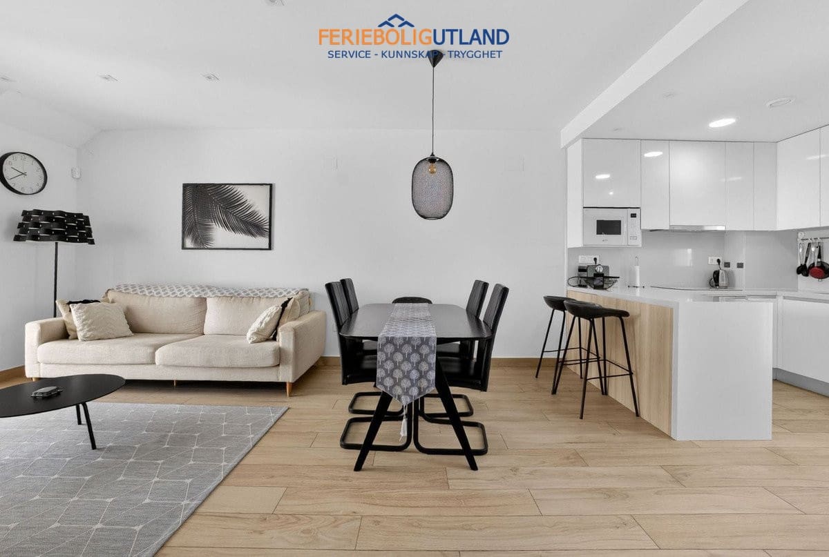 2 sovrum Lägenhet till salu i Los Balcones med pool garage - 295 000 € (Ref: 10078784)