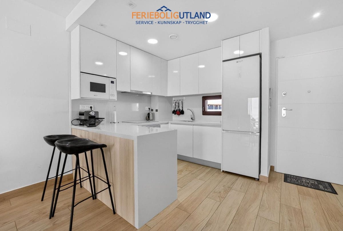 2 sovrum Lägenhet till salu i Los Balcones med pool garage - 295 000 € (Ref: 10078784)