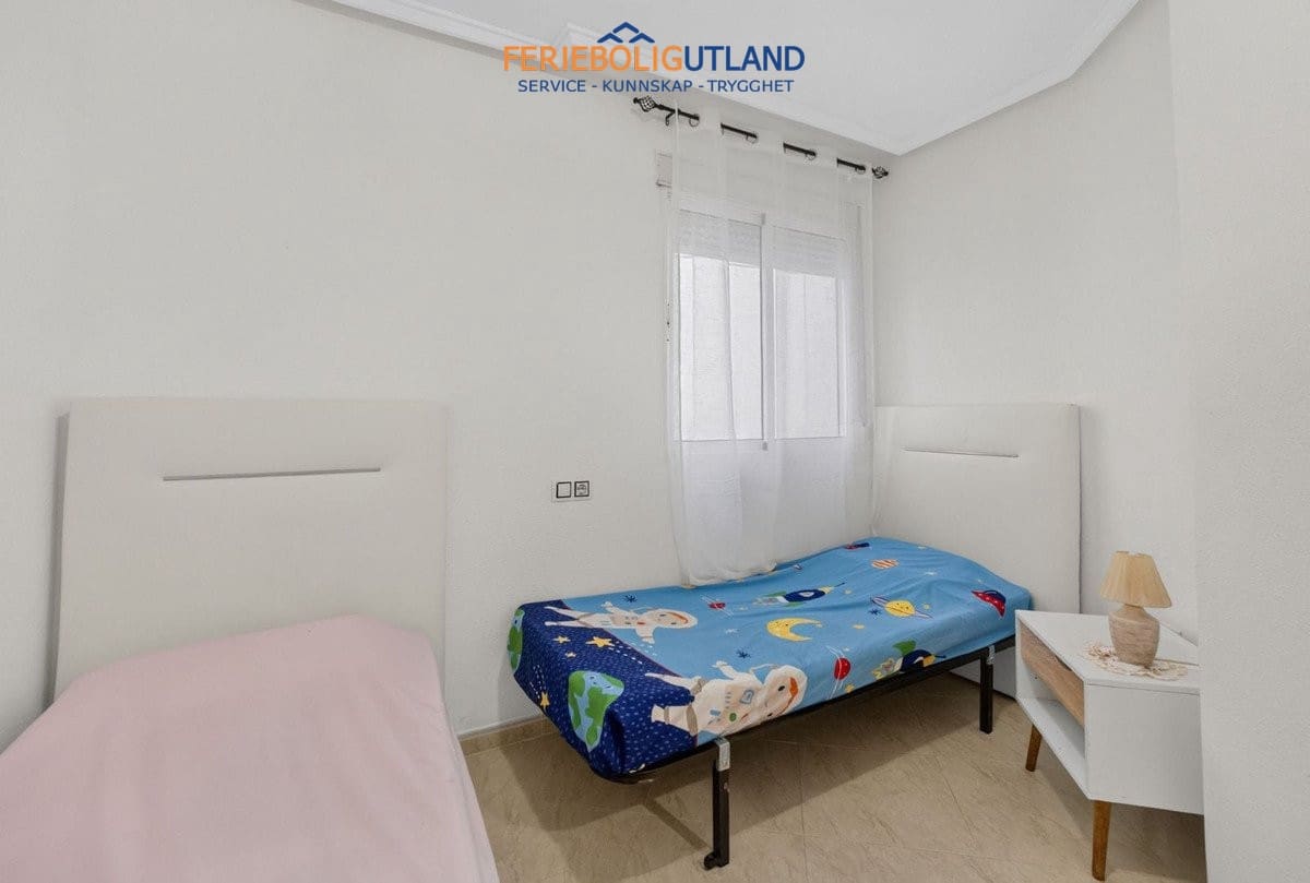 2 Zimmer Apartment zu verkaufen in Torrevieja mit Pool - 139.000 € (Ref: 10078785)