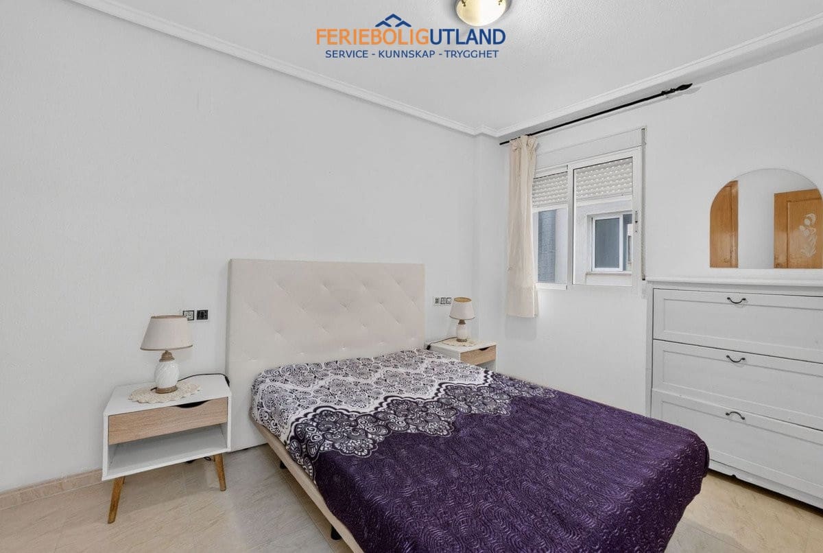 2 Zimmer Apartment zu verkaufen in Torrevieja mit Pool - 139.000 € (Ref: 10078785)