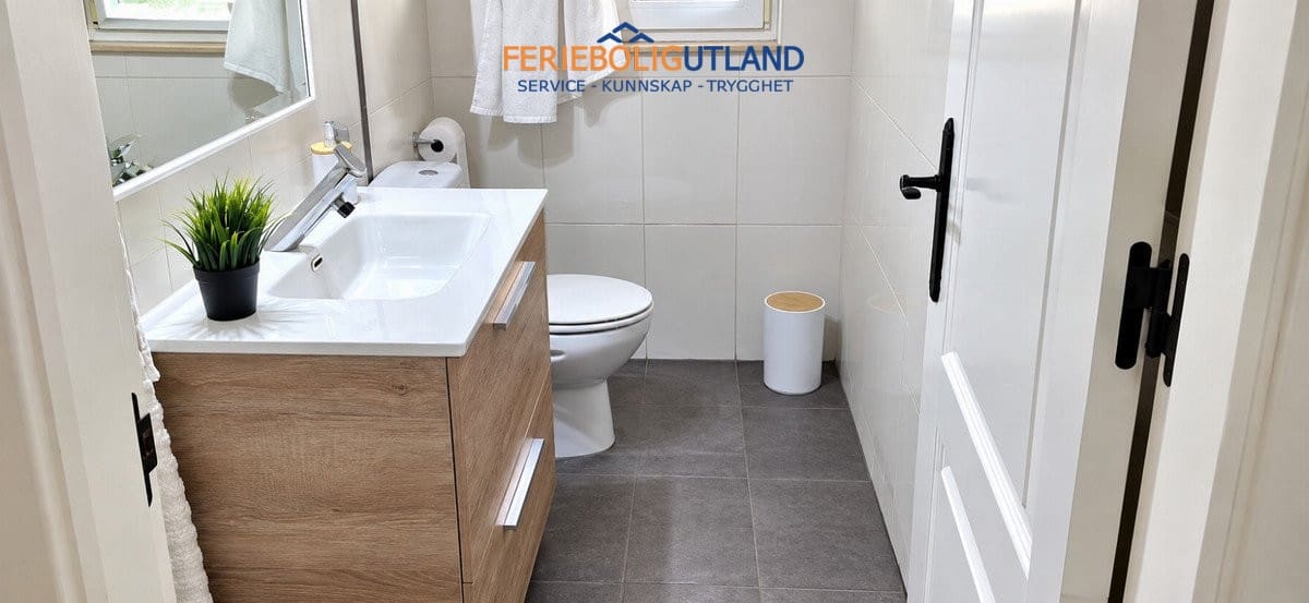4 bedroom Townhouse for sale in Almoradi with pool garage - € 230,000 (Ref: 10078787)