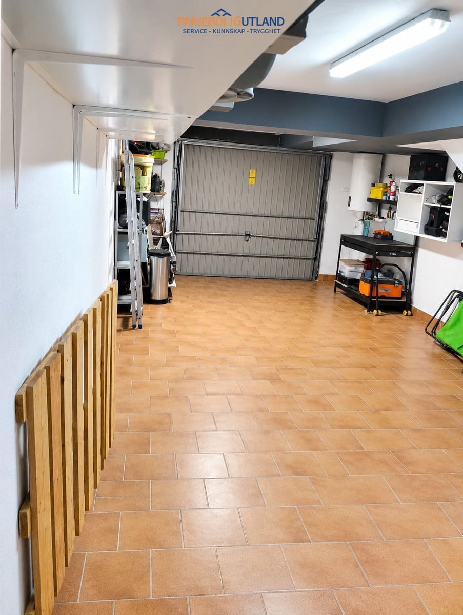 4 bedroom Townhouse for sale in Almoradi with pool garage - € 230,000 (Ref: 10078787)
