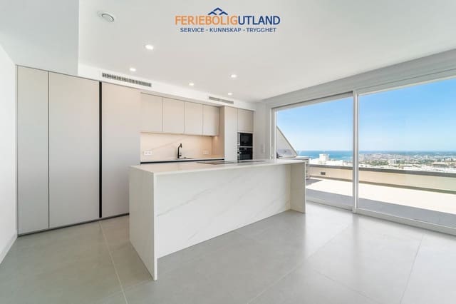 3 soveværelse Penthouse til salg i El Higuerón, Fuengirola med swimmingpool garage - € 1.225.000 (Ref: 10079000)