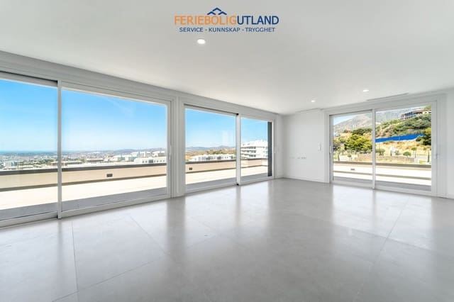3 soveværelse Penthouse til salg i El Higuerón, Fuengirola med swimmingpool garage - € 1.225.000 (Ref: 10079000)