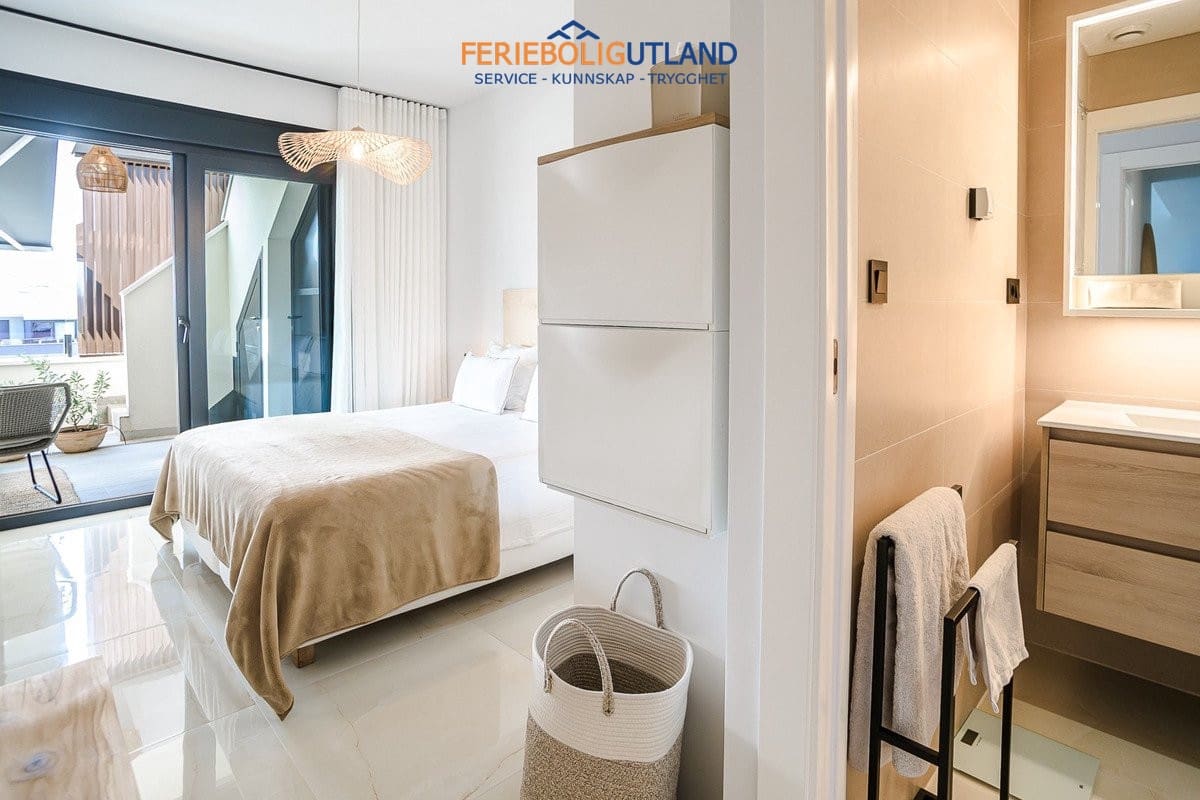 2 Zimmer Penthouse zu verkaufen in Orihuela Costa mit Pool Garage - 349.900 € (Ref: 10079002)