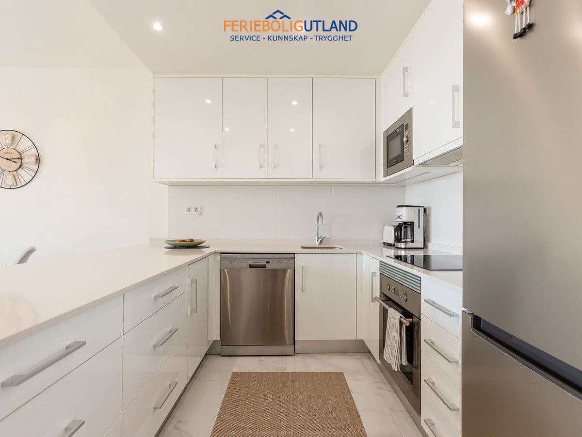 Ático de 2 habitaciones en Villamartin en venta con piscina garaje - 375.000 € (Ref: 10079003)