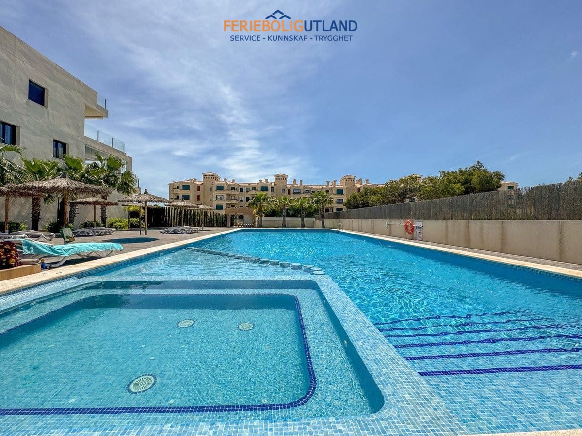 Ático de 2 habitaciones en Villamartin en venta con piscina garaje - 375.000 € (Ref: 10079003)
