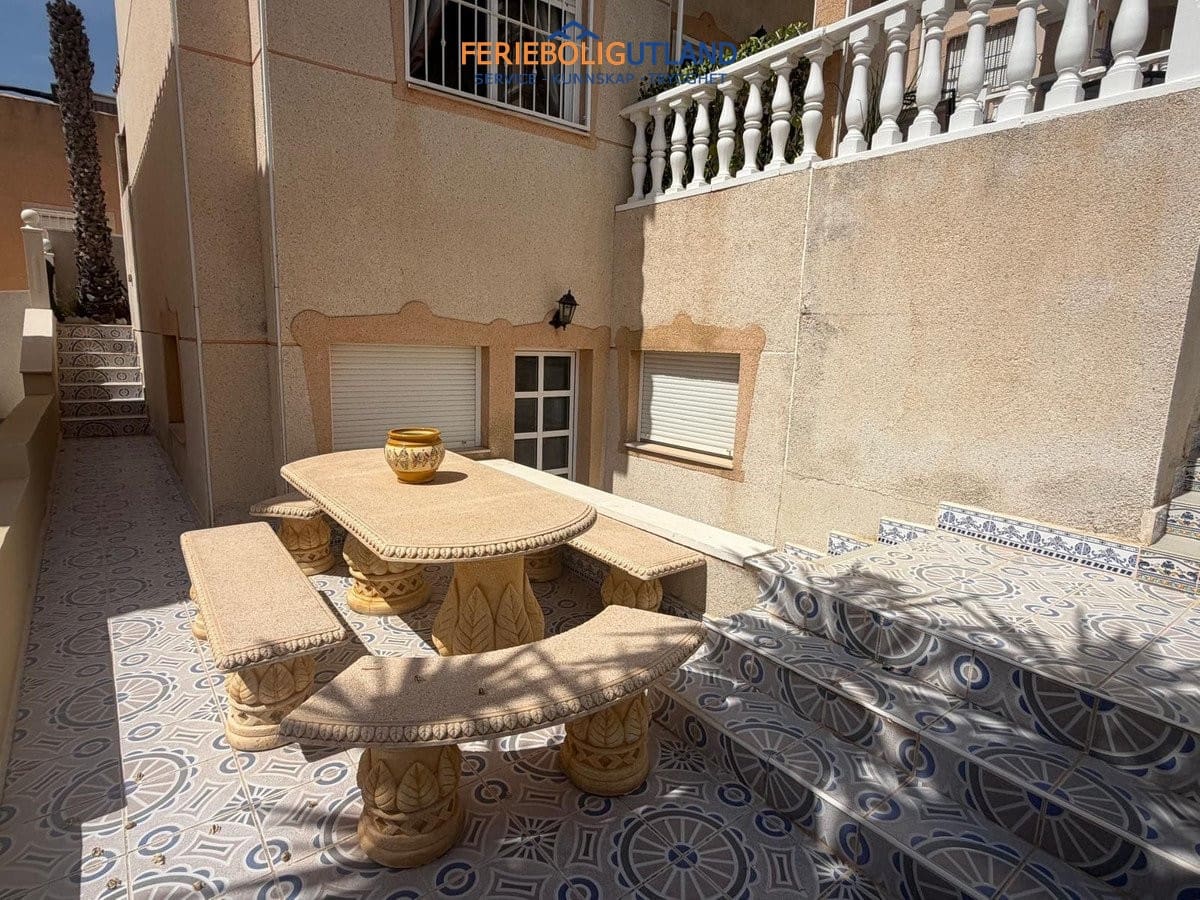3 Zimmer Villa zu verkaufen in Ciudad Quesada mit Pool - 275.000 € (Ref: 10079004)