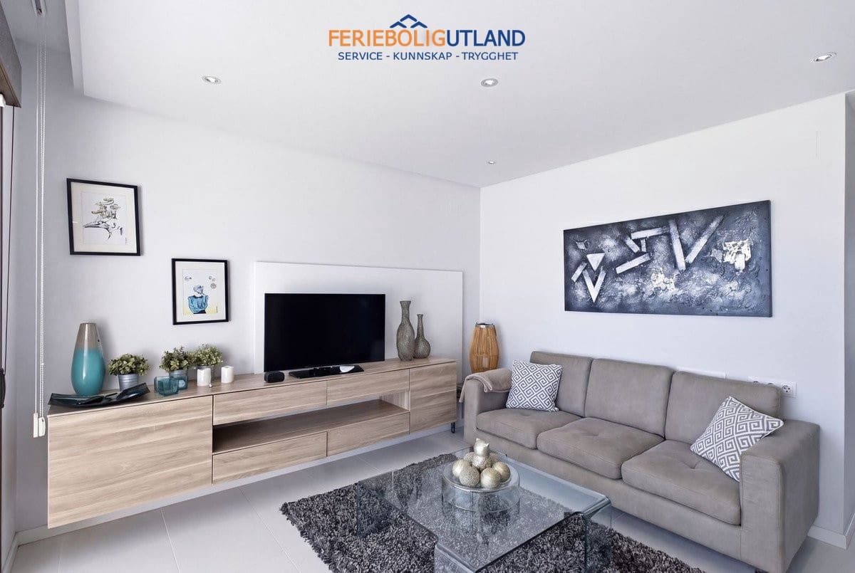 2 soveværelse Lejlighed til salg i Los Dolses med swimmingpool garage - € 289.000 (Ref: 10079006)