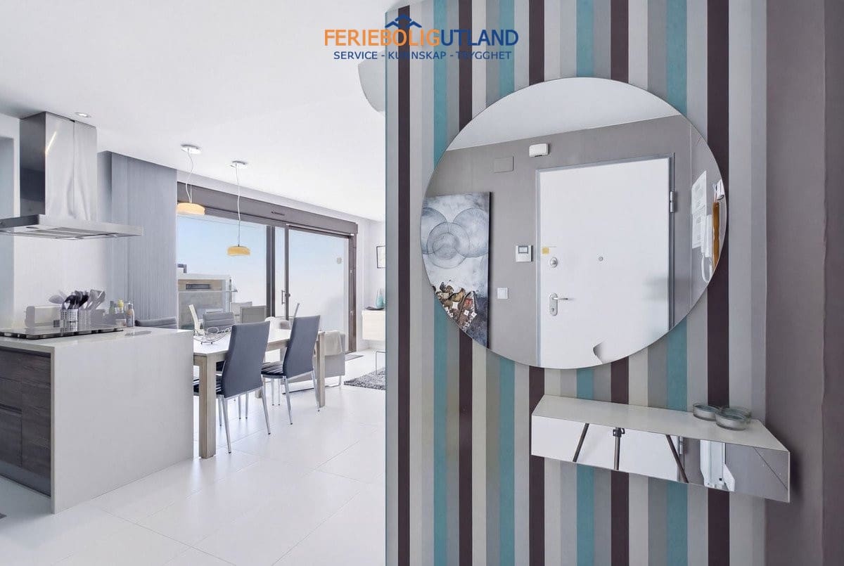 2 soveværelse Lejlighed til salg i Los Dolses med swimmingpool garage - € 289.000 (Ref: 10079006)