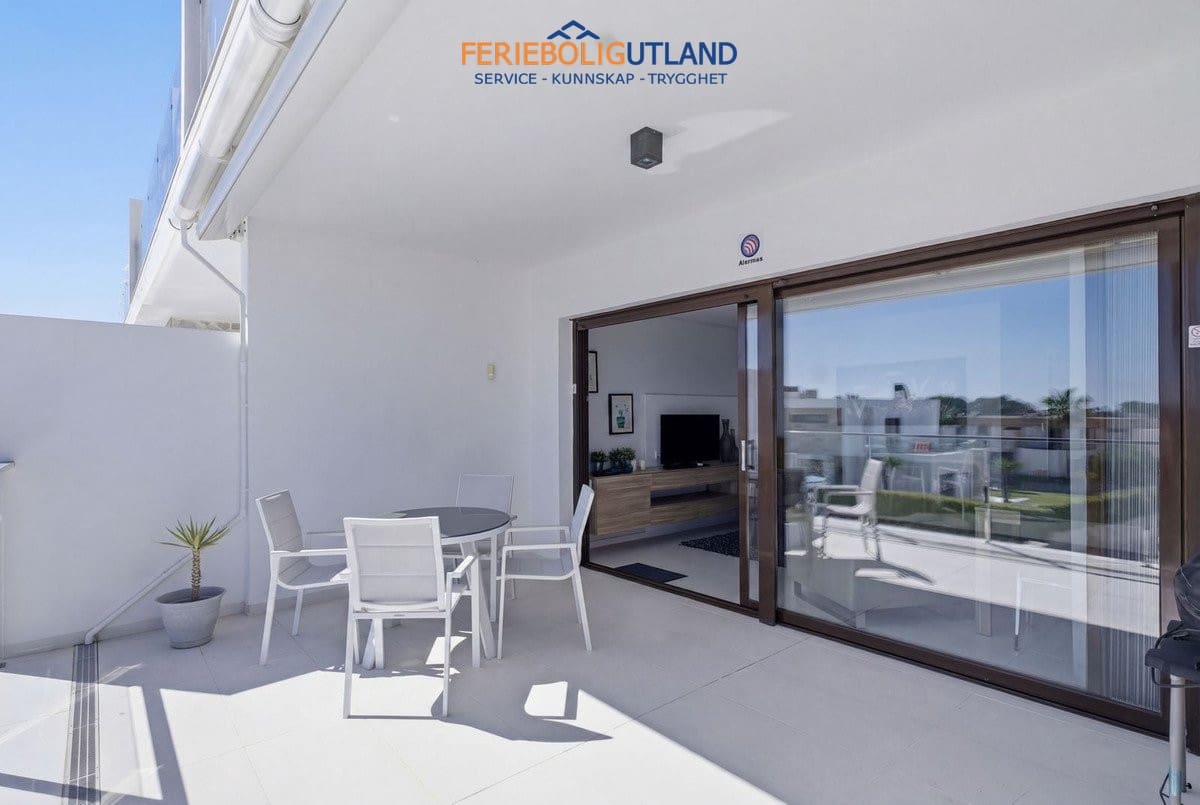 2 soveværelse Lejlighed til salg i Los Dolses med swimmingpool garage - € 289.000 (Ref: 10079006)