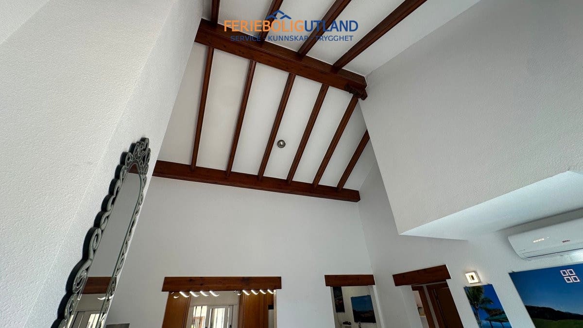 2 bedroom Townhouse for sale in Algorfa with pool garage - € 249,950 (Ref: 10079008)