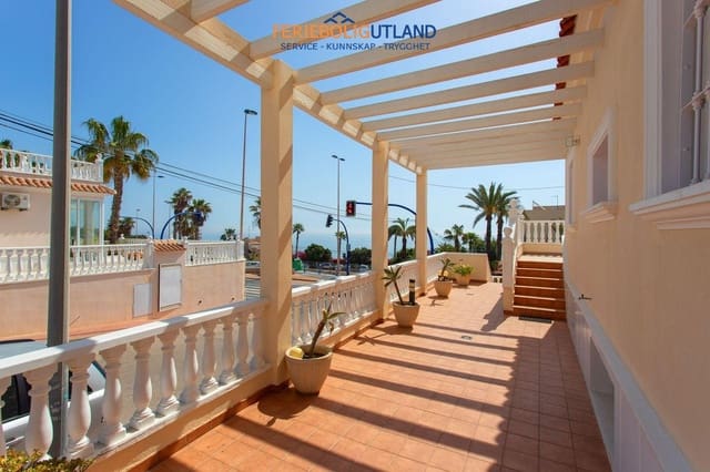 4 soveværelse Villa til salg i Los Frutales, Torrevieja med swimmingpool garage - € 525.000 (Ref: 10079009)