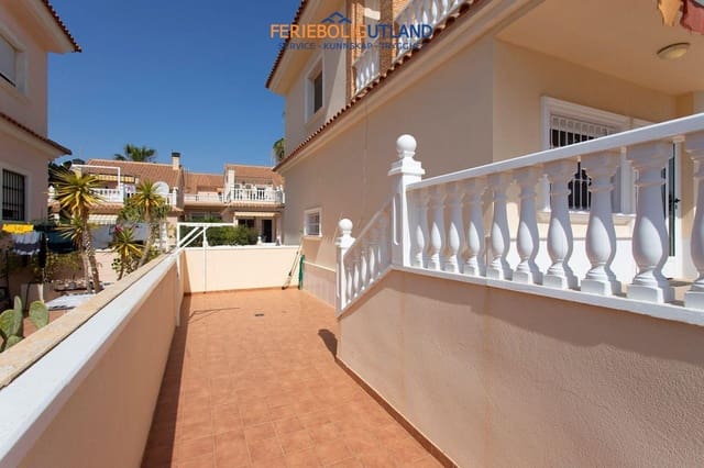 4 soveværelse Villa til salg i Los Frutales, Torrevieja med swimmingpool garage - € 525.000 (Ref: 10079009)