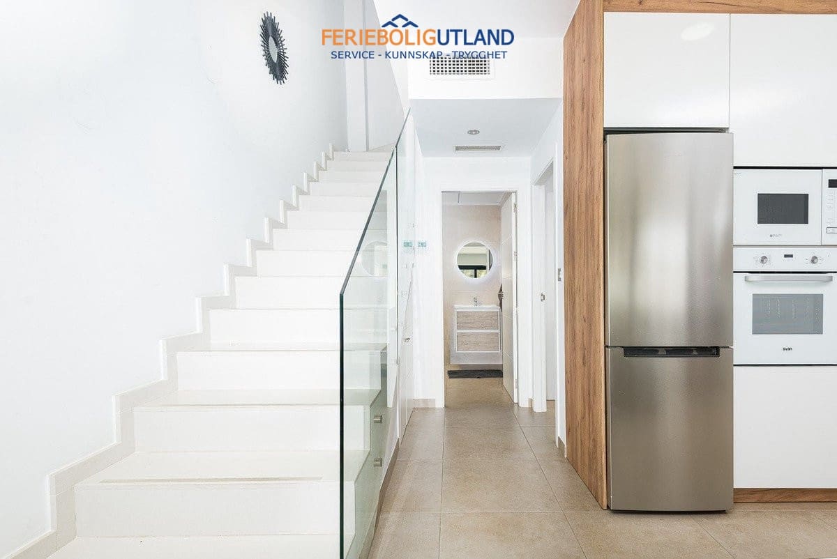 3 quarto Moradia para venda em San Pedro del Pinatar com piscina - 400 000 € (Ref: 10079010)