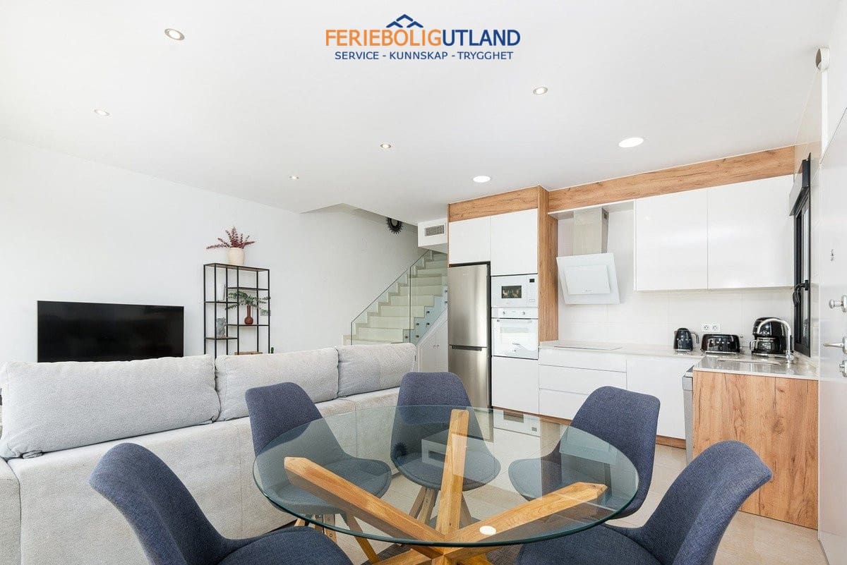 3 quarto Moradia para venda em San Pedro del Pinatar com piscina - 400 000 € (Ref: 10079010)