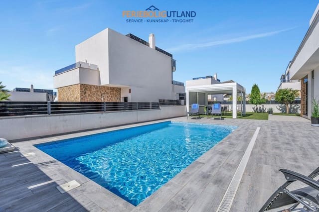 3 Zimmer Villa zu verkaufen in Los Frutales, Torrevieja mit Pool - 749.900 € (Ref: 10079011)