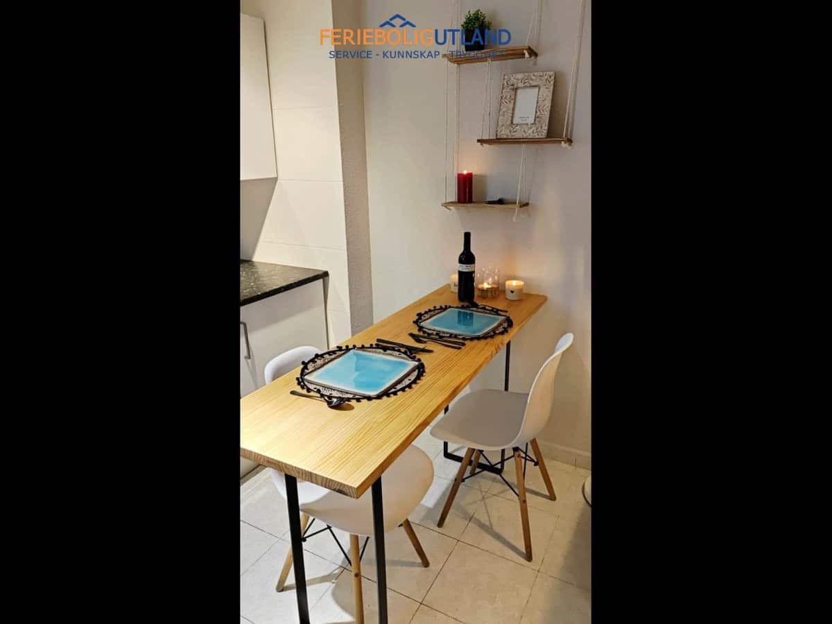 Apartment zu verkaufen in Torrevieja mit Pool - 90.000 € (Ref: 10079013)