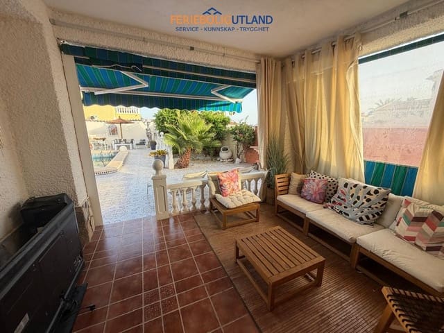 Chalet de 4 habitaciones en Ciudad Quesada, Rojales en venta con piscina garaje - 335.000 € (Ref: 10081570)