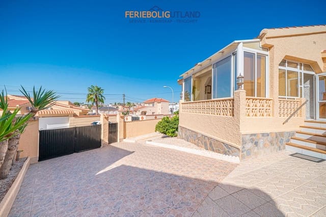 Chalet de 5 habitaciones en Ciudad Quesada, Rojales en venta con garaje - 359.000 € (Ref: 10081571)
