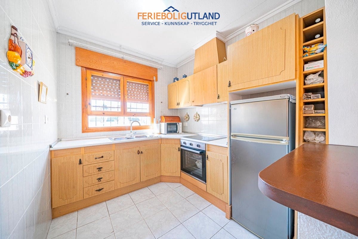 Chalet de 5 habitaciones en Ciudad Quesada en venta con garaje - 359.000 € (Ref: 10081571)