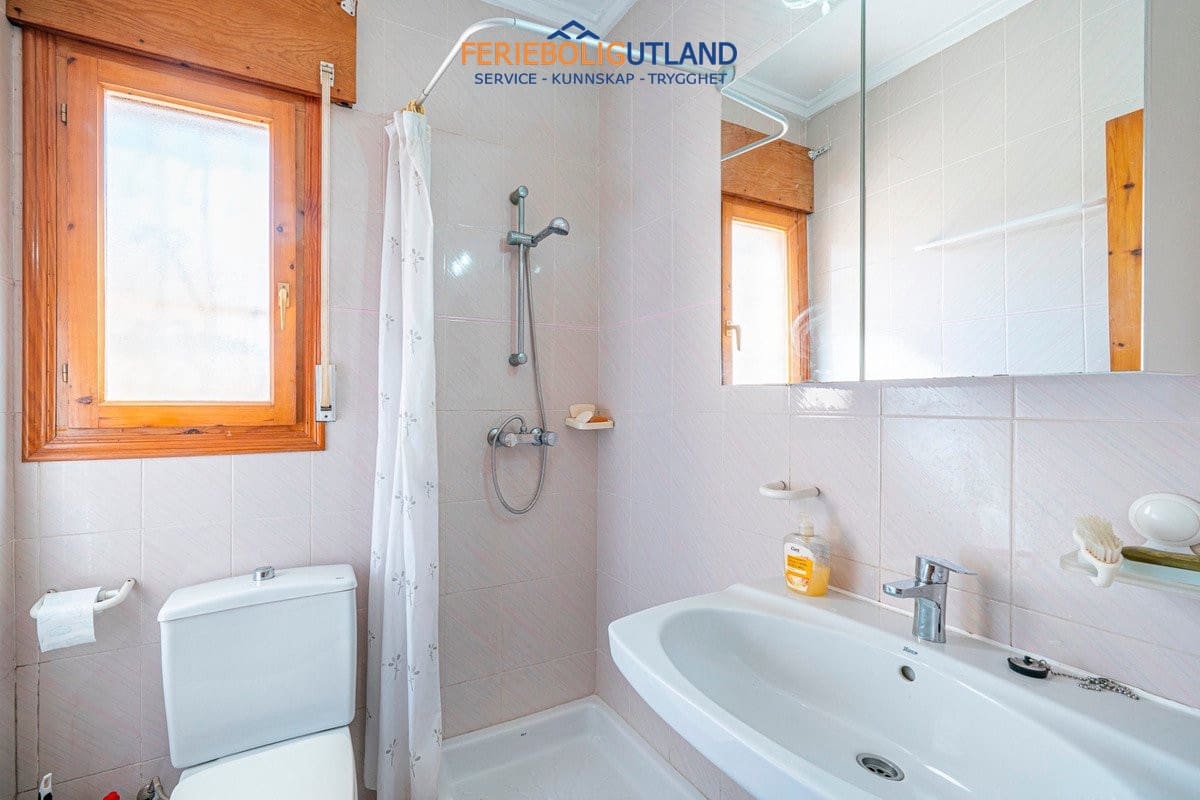 Chalet de 5 habitaciones en Ciudad Quesada en venta con garaje - 359.000 € (Ref: 10081571)