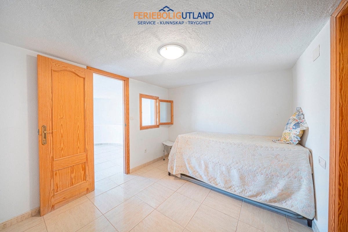 Chalet de 5 habitaciones en Ciudad Quesada en venta con garaje - 359.000 € (Ref: 10081571)
